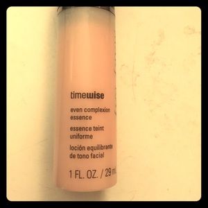 Mary Kay Even Complexion essence serum